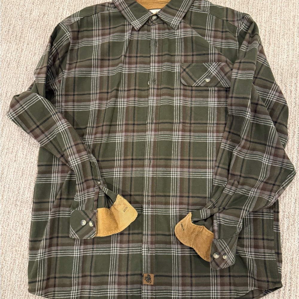 NWOT - Legendary Whitetails Green and Brown Casual Button Down Shirt